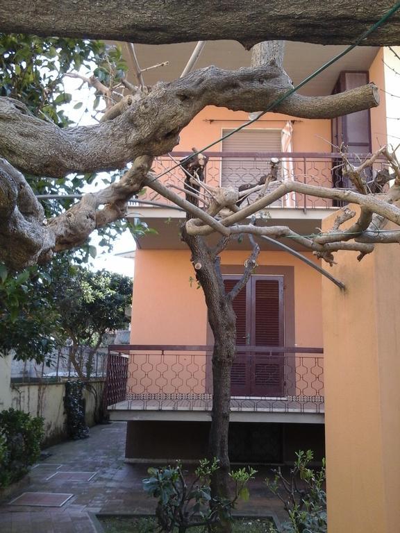 Appartamenti Torre Medicea Castiglioncello Exterior foto